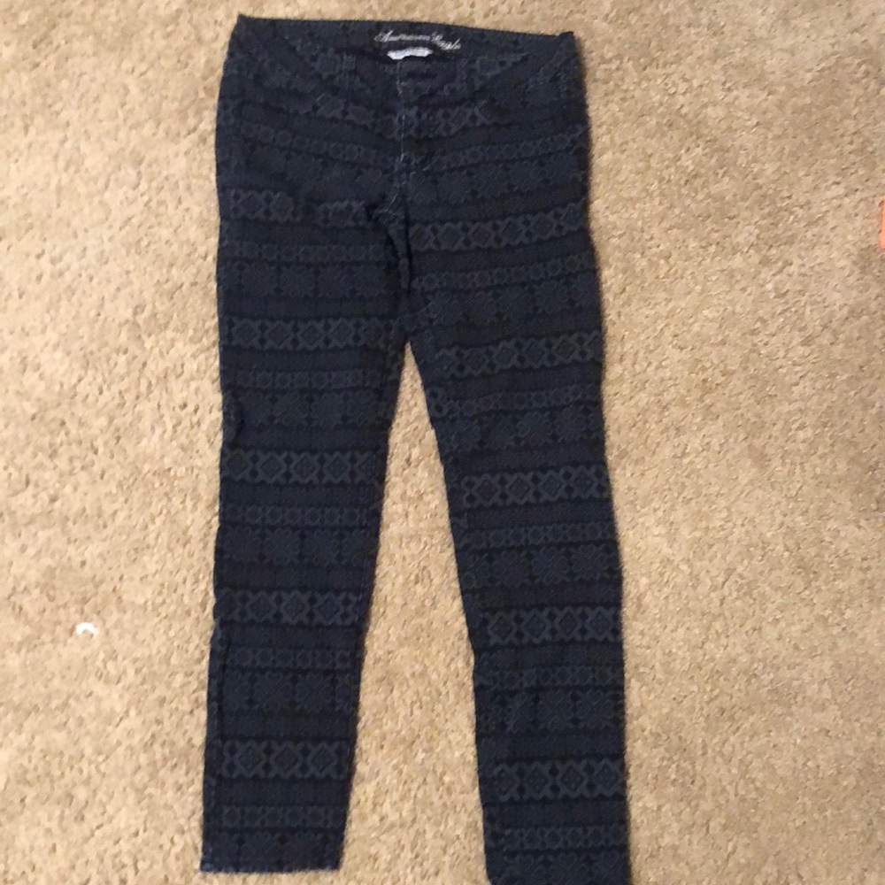American Eagle pattern pants